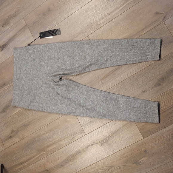 Kyodan grey herringbone zigzag jacquard high waist sporty leggings, M, NWT - Picture 4 of 11